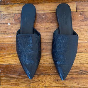 The Boss Mule in Pebbled Black Leather, Size 7.5